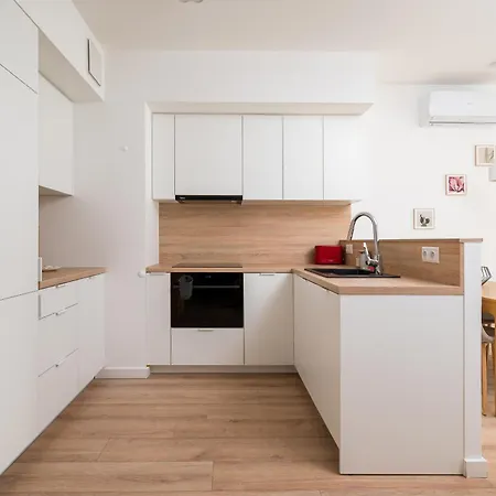 Wola Signature By Bookinghost *