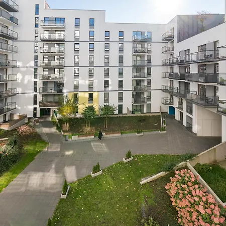 Wola Signature By Bookinghost *