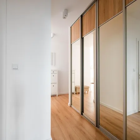 Wola Signature By Bookinghost 바르샤바