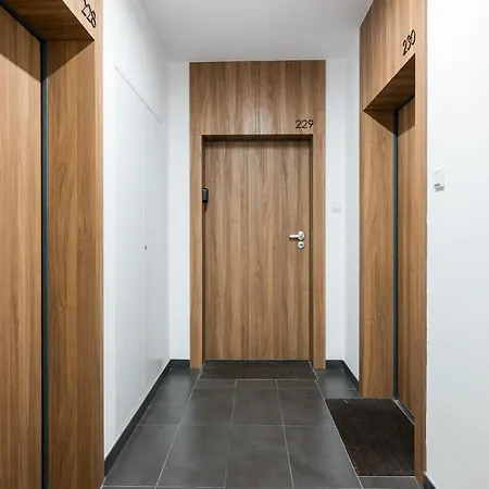 아파트 Wola Signature By Bookinghost *