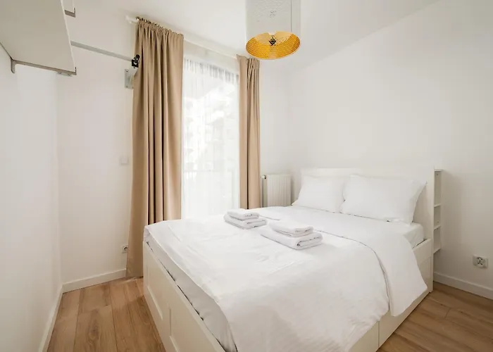 Wola Signature By Bookinghost