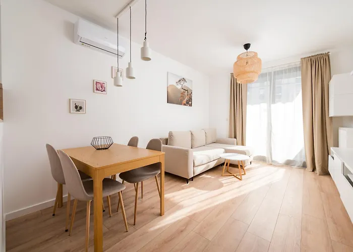Apartment Wola Signature By Bookinghost Warsaw