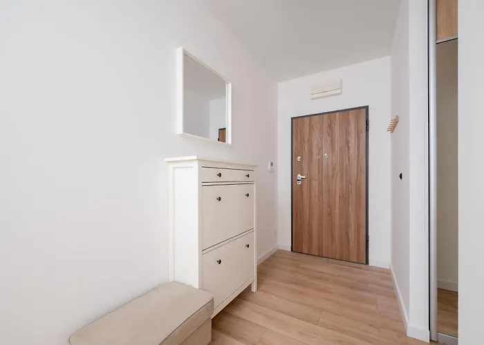 Apartment Wola Signature By Bookinghost