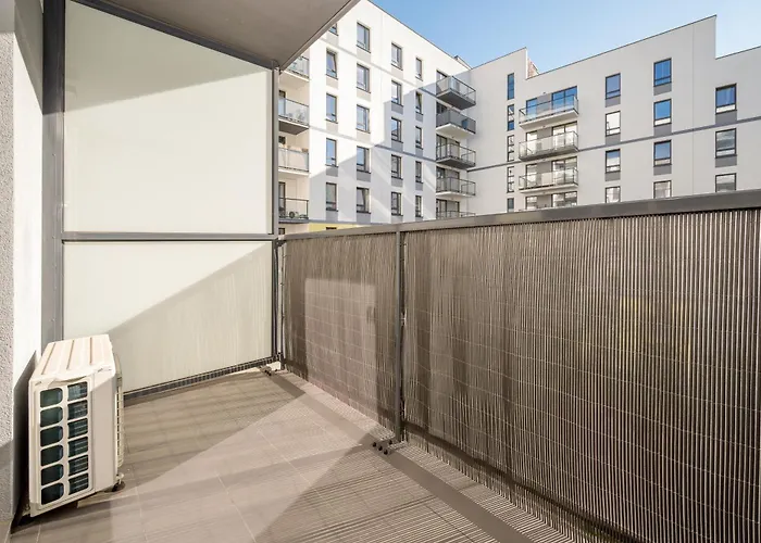 Wola Signature By Bookinghost Apartment Warsaw