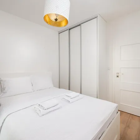 Apartamento Wola Signature By Bookinghost Varsovia